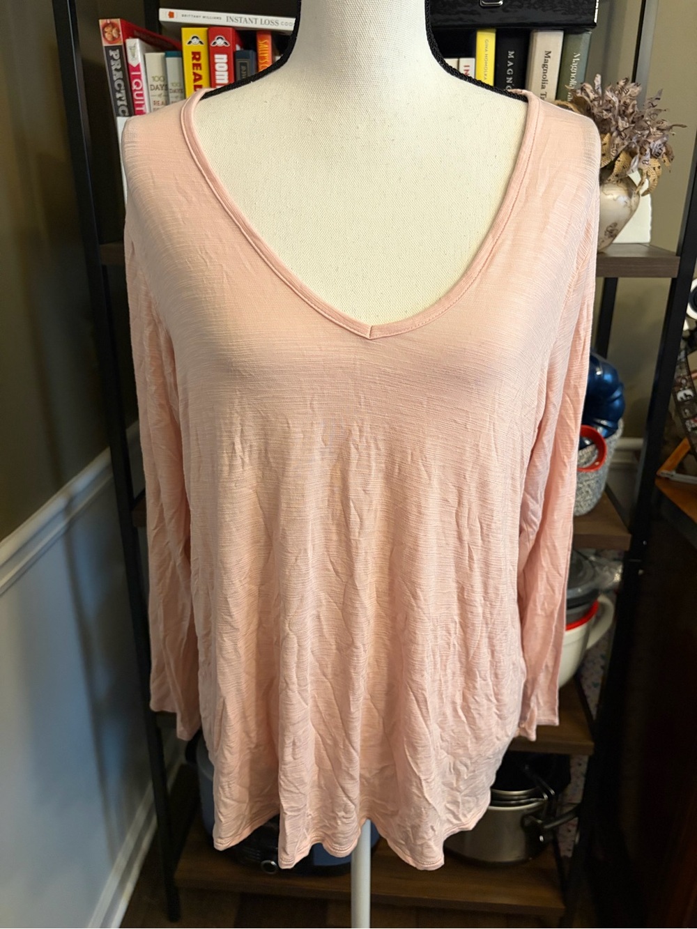Old Navy Light Pink V-Neck Long Sleeve Women's Top